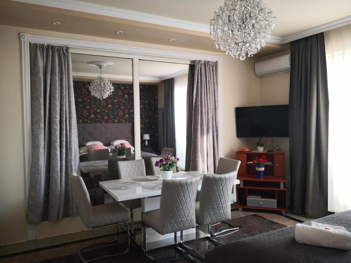 Kupola Apartman Сегед Экстерьер фото