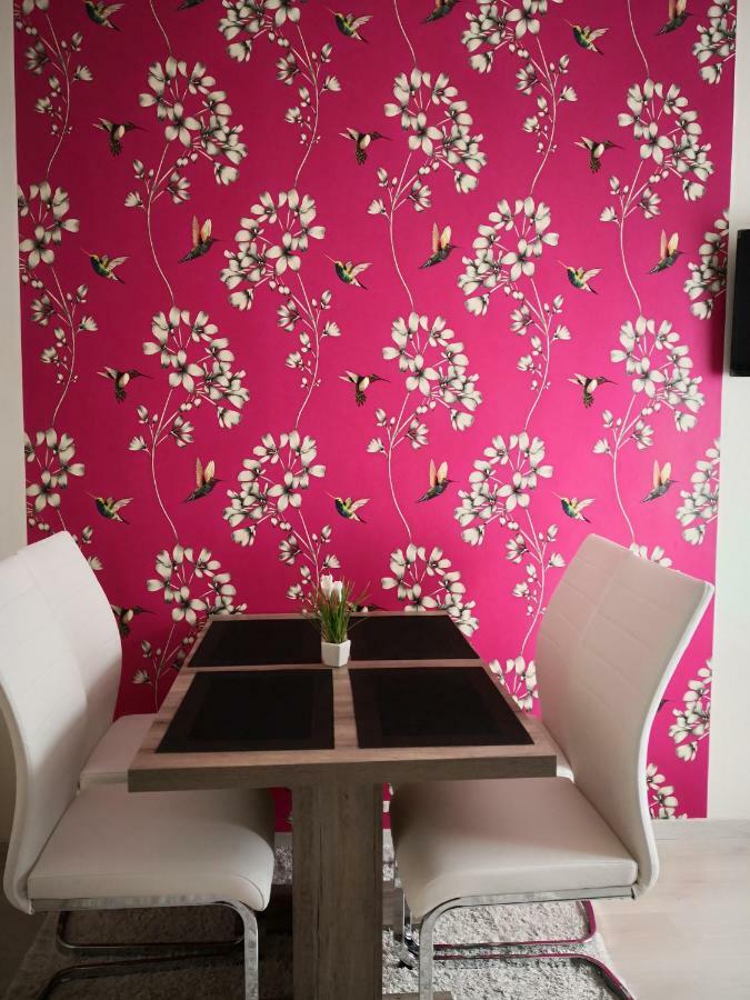 Kupola Apartman Сегед Экстерьер фото