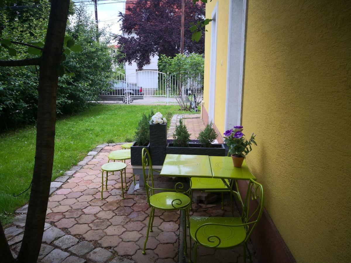 Kupola Apartman Сегед Экстерьер фото